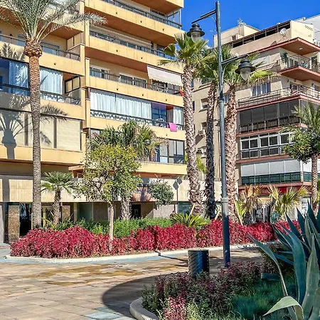 Hanami Avenida De Espana Εστεπόνα