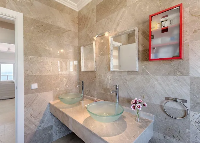 Hanami Avenida De Espana *