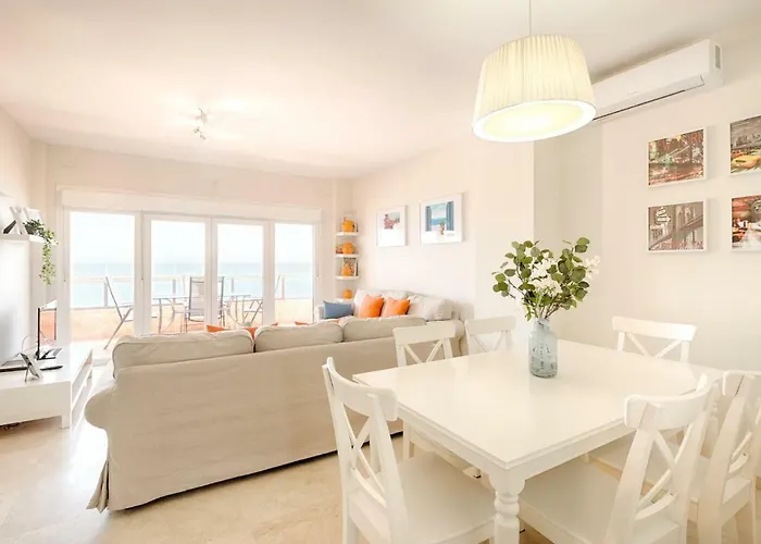 Appartamento Hanami Avenida De Espana Estepona