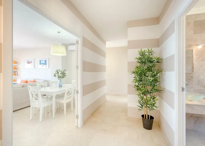 Appartamento Hanami Avenida De Espana Estepona